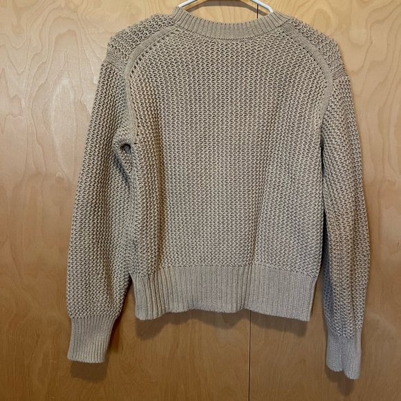 Banana Republic Women’s Textured Pullover Sweater - Picture 2 of 3